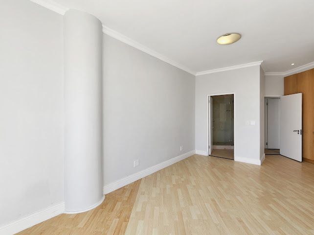 To Let 3 Bedroom Property for Rent in Mouille Point Western Cape